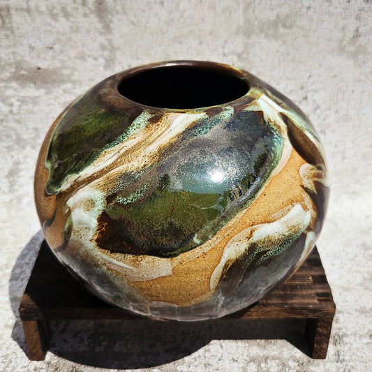 Moon vase