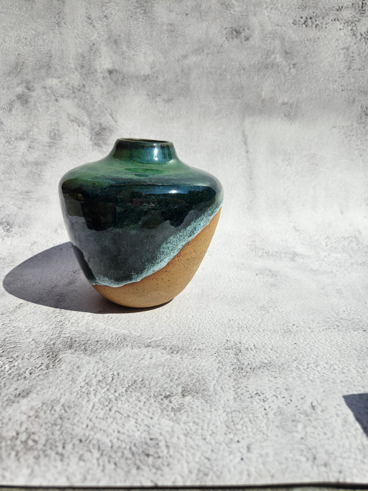Medium vase